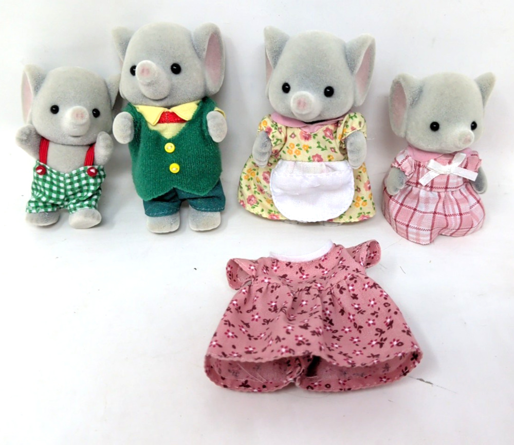 Sylvanian Families Calico Critters Ellwoods Elephant Family Fast Shipping